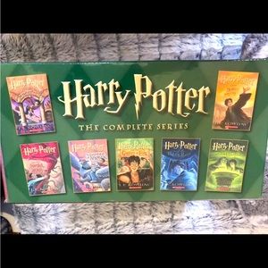 Harry Potter Paperback Book Series 1 - 7 Boxed Set | NEW